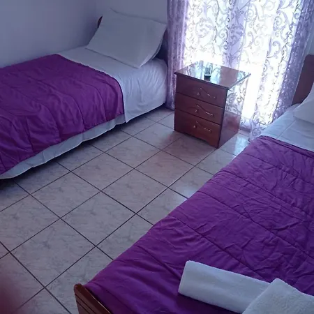 Appartement Elenh House *