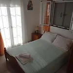 Elenh House