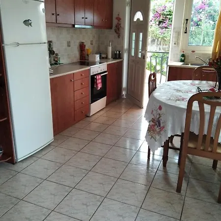 Apartment Elenh House