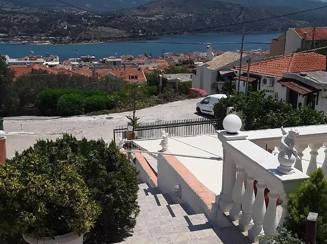 Elenh House Apartmán